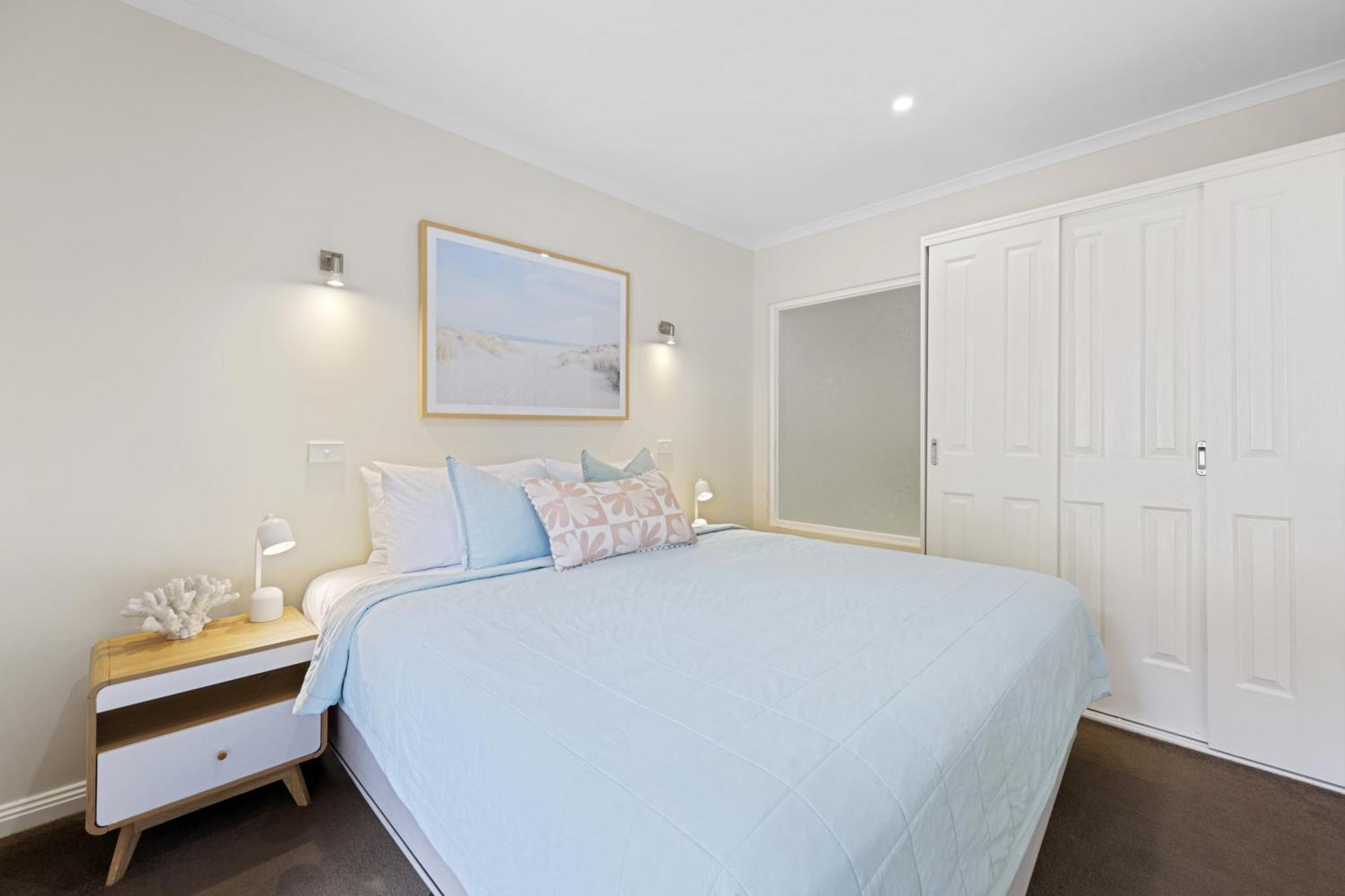 Sea Foam 4*